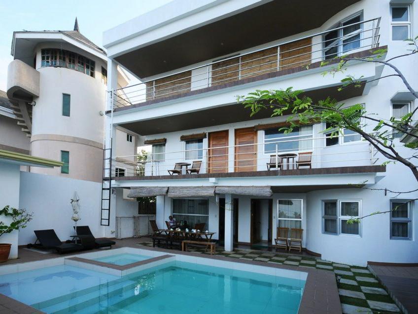 Bluewaves Westcliff Villa Balabag  Exterior foto