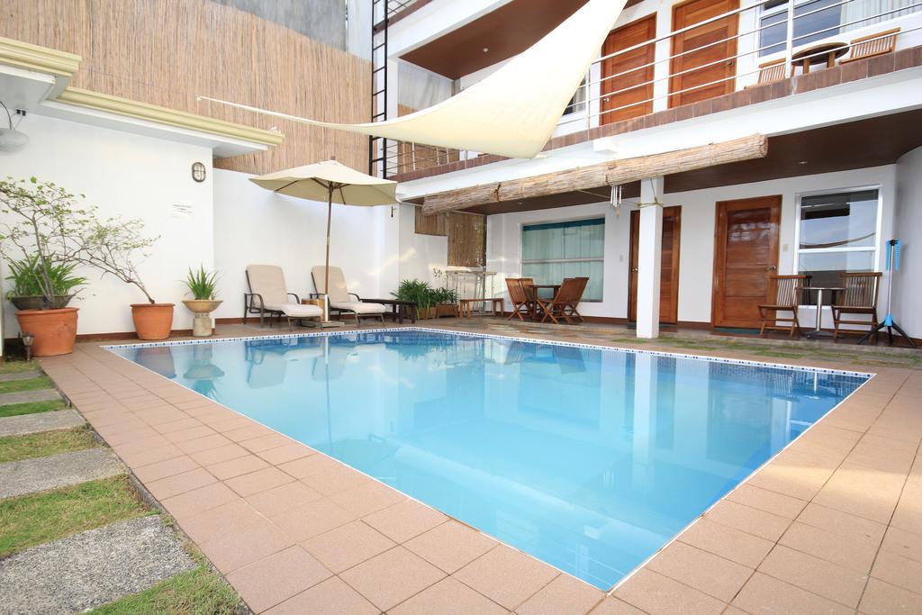 Bluewaves Westcliff Villa Balabag  Exterior foto
